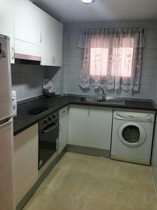Centrico Apartamento A 1 Minuto De La Playa بينايدورم المظهر الخارجي الصورة